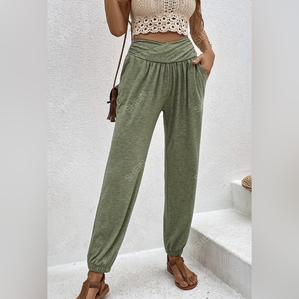 NWOT High Waist Tapered Pants Small (4)